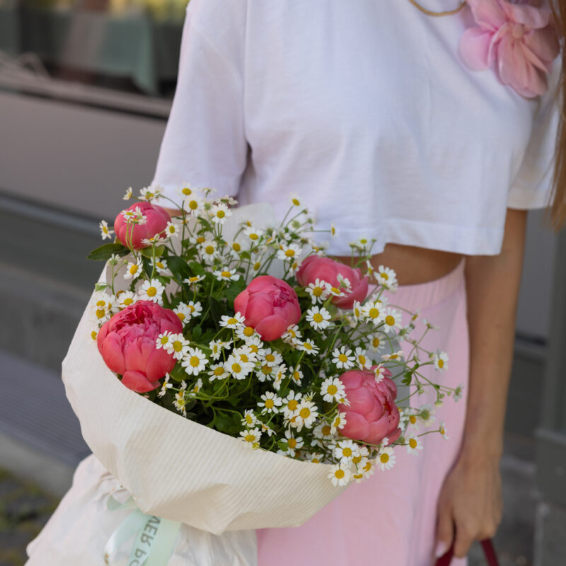 Buchet Tana Loves Peonies